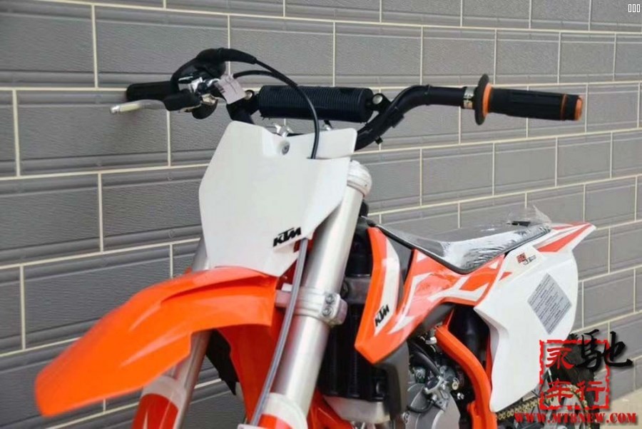 18 50 KTM (2).jpg