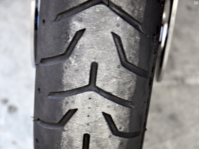 18款哈雷黑色大滑翔水冷带ABS大液晶屏带电热手把 (34)B.jpg