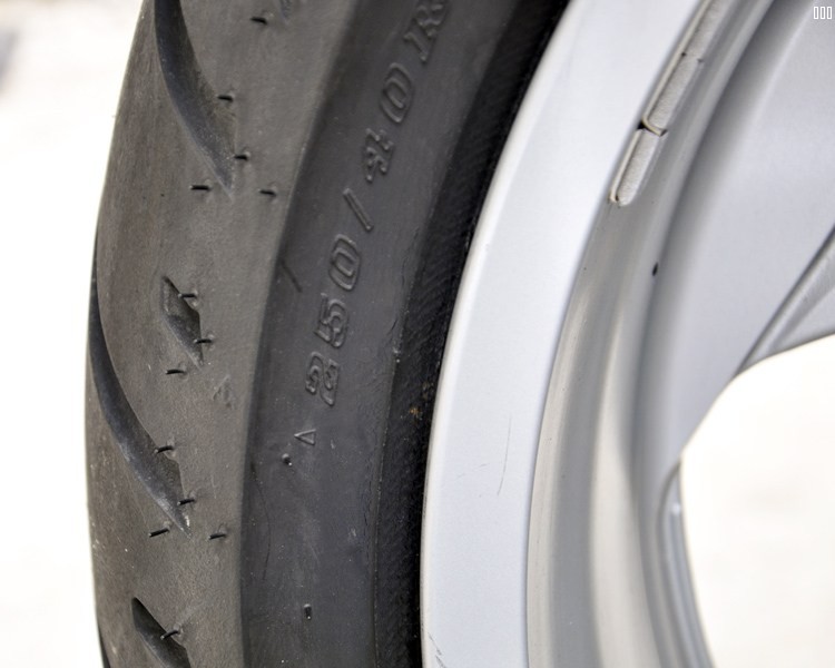 16年铃木林荫大道M109R (26)B.jpg