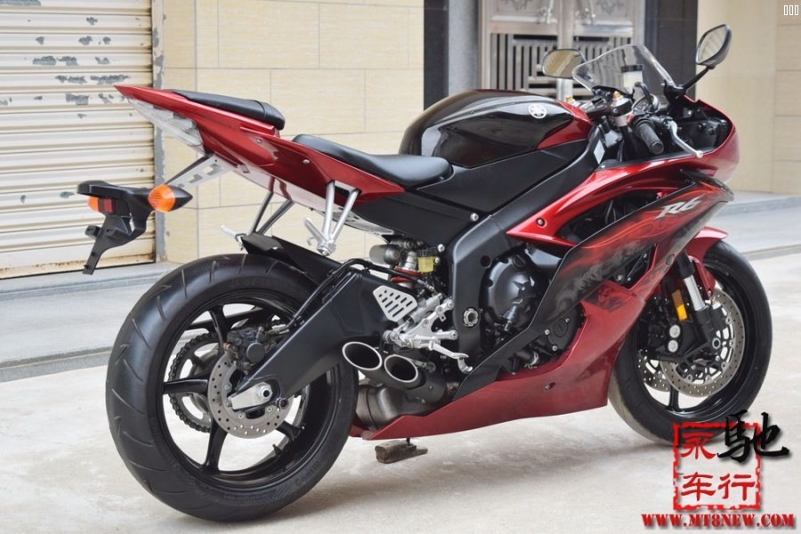 2011 红色 (29).jpg