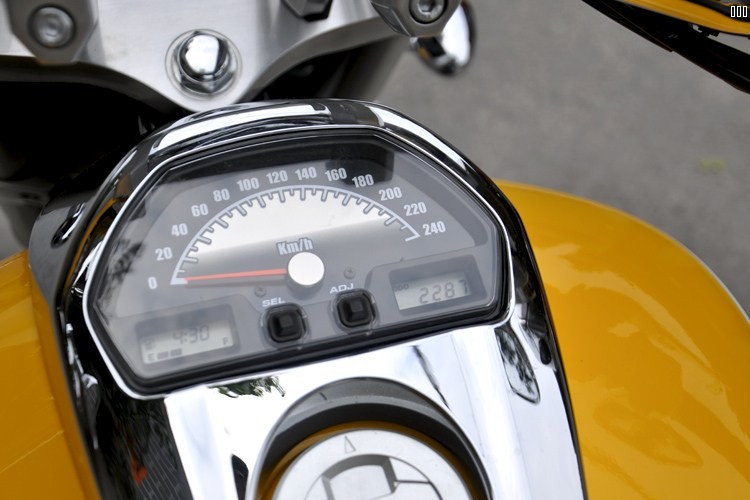 17年铃木林荫大道M109R (15)B.jpg