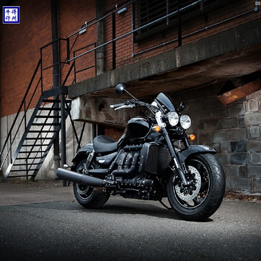 2019-Triumph-Rocket-3-TFC-front.jpg