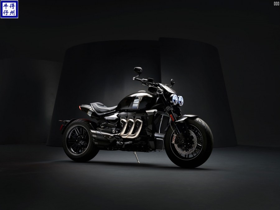 2019-Triumph-Rocket-TFC-Concept1.jpg