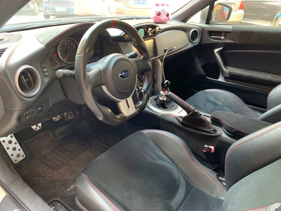 斯巴鲁BRZ 5.jpg